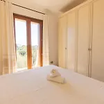 Charming With Two Beds -2 Minutes To The Beach- بيت ضيافة أولبيا