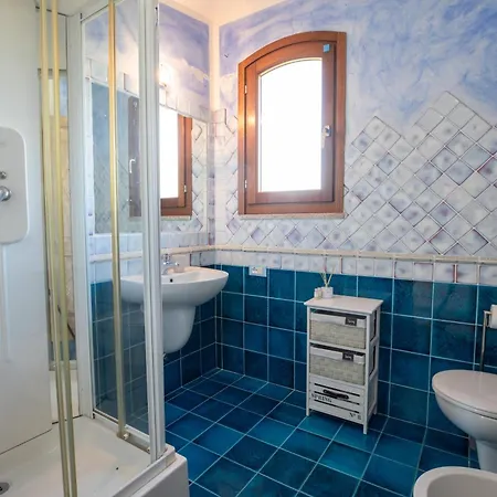 Affittacamere Charming With Two Beds -2 Minutes To The Beach-
